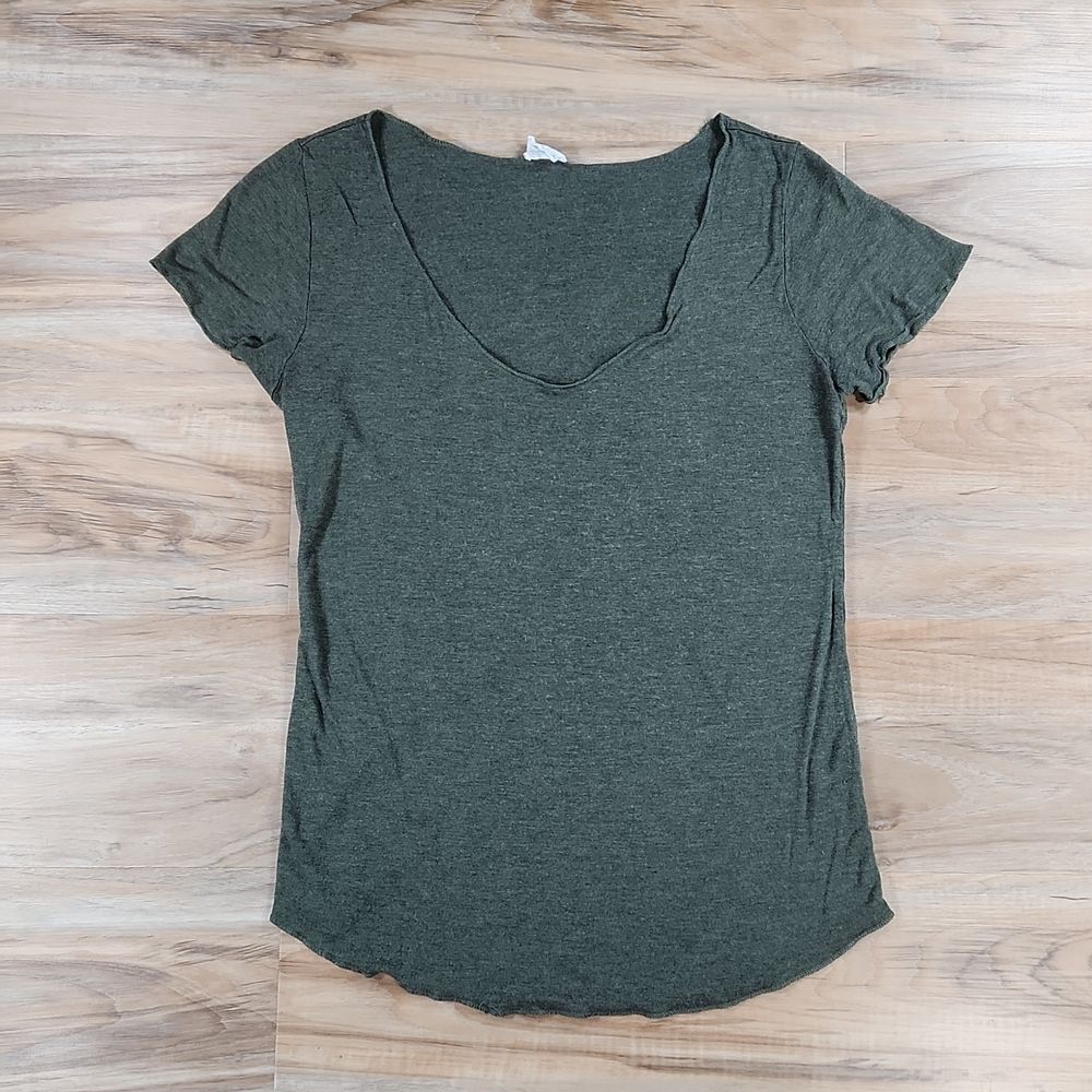 🐞Full Tilt Olive Rayon Scoop Neck Short Sleeve Top Large